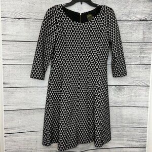 Taylor Geometric Fit & Flare Dress With 3/4 Sleeves Size 8